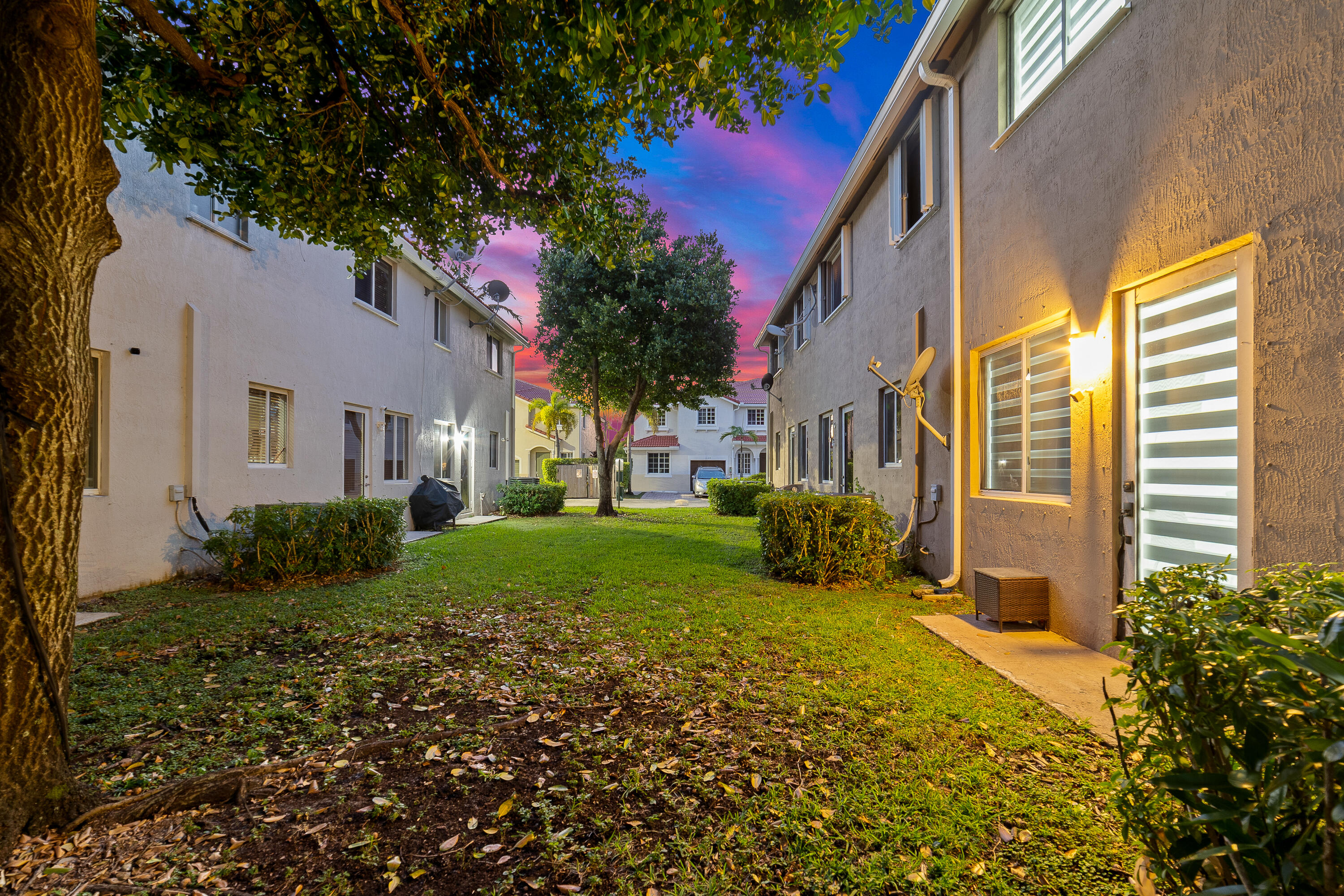 MAJORCA ISLES III CONDO - Residential