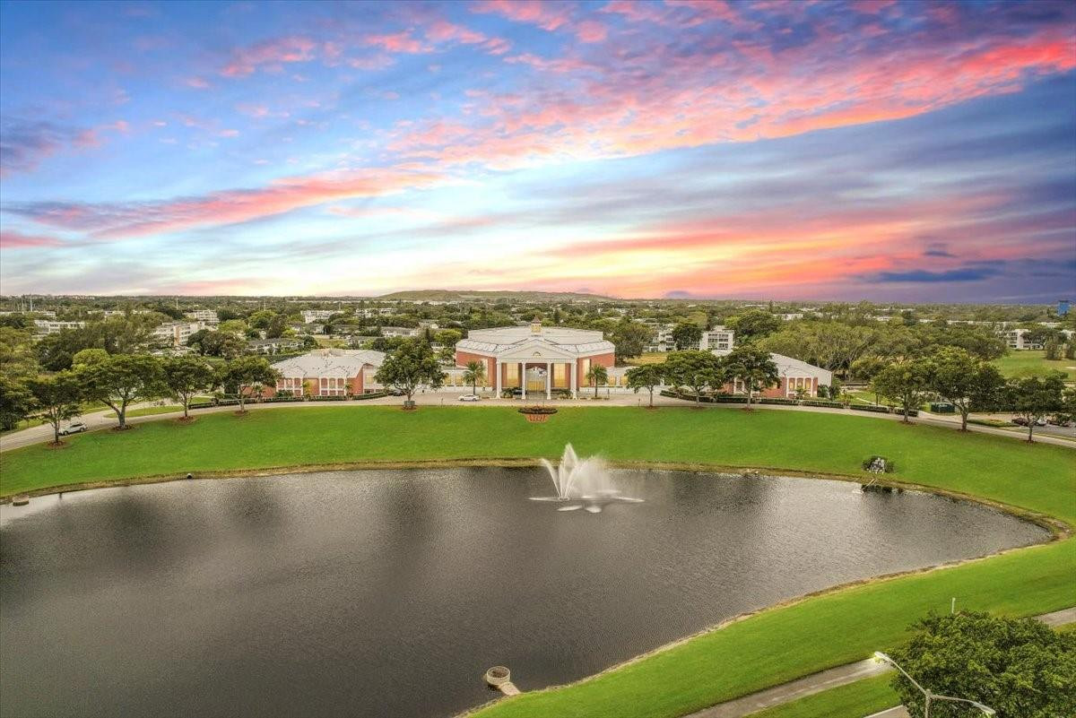 OAKRIDGE P CONDO - Residential