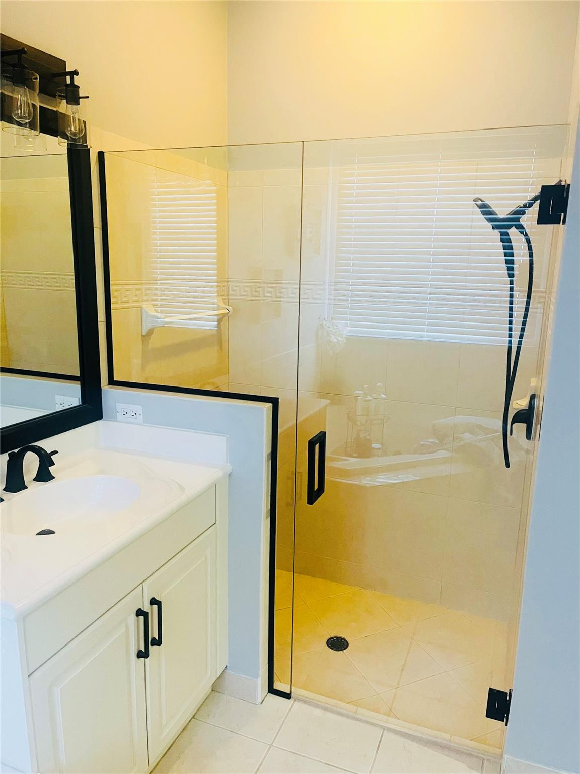 Heron Bay Central 171-23 - Residential