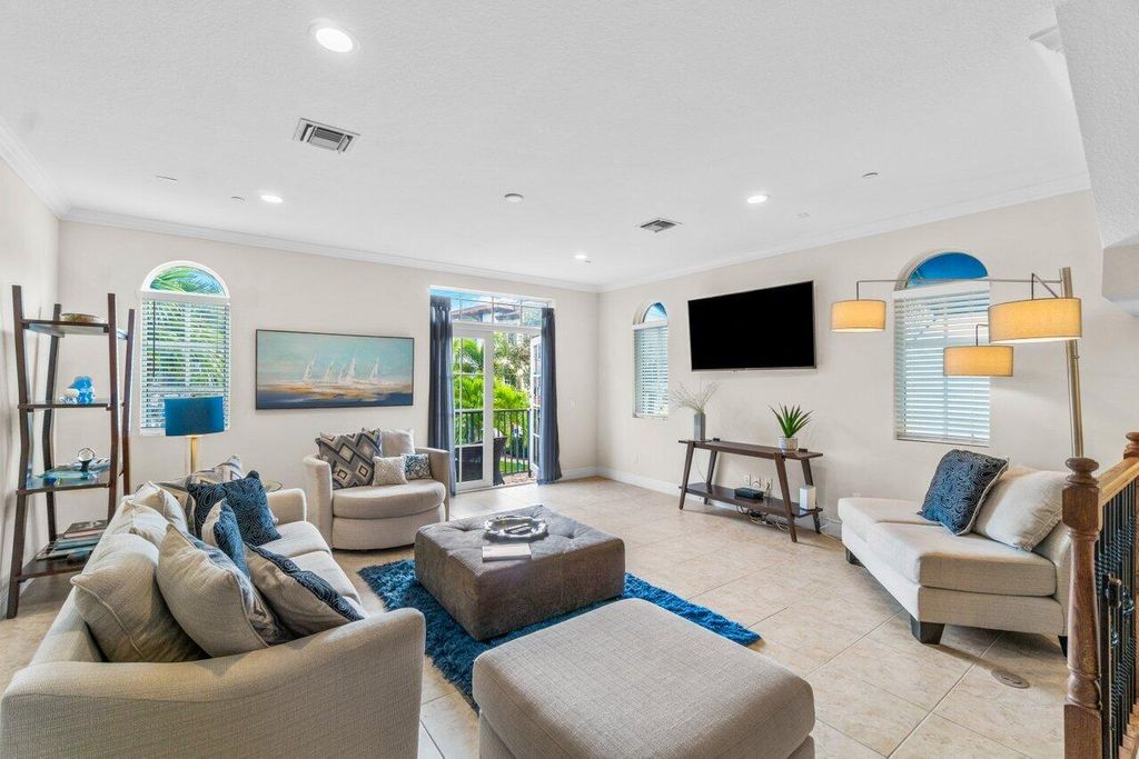 Photo of 3241 Estancia Lane, Boynton Beach, FL 33435 (MLS # R11029544)