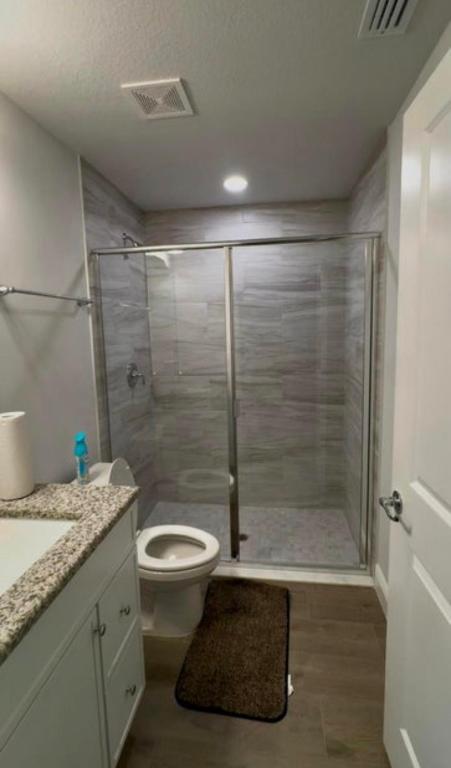 00-41-43-10-00-000-7790 - Residential Lease