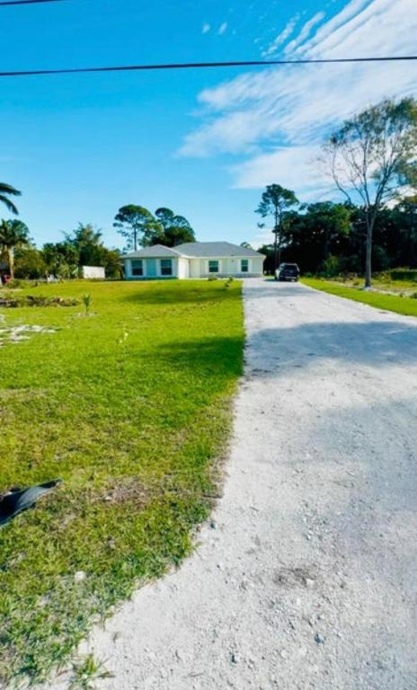 00-41-43-10-00-000-7790 - Residential Lease