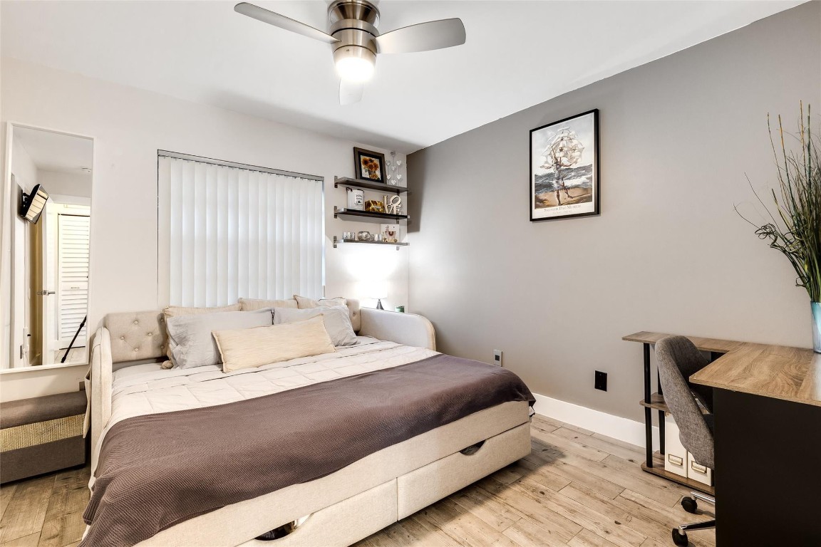 GRENADIER LAKES - Residential