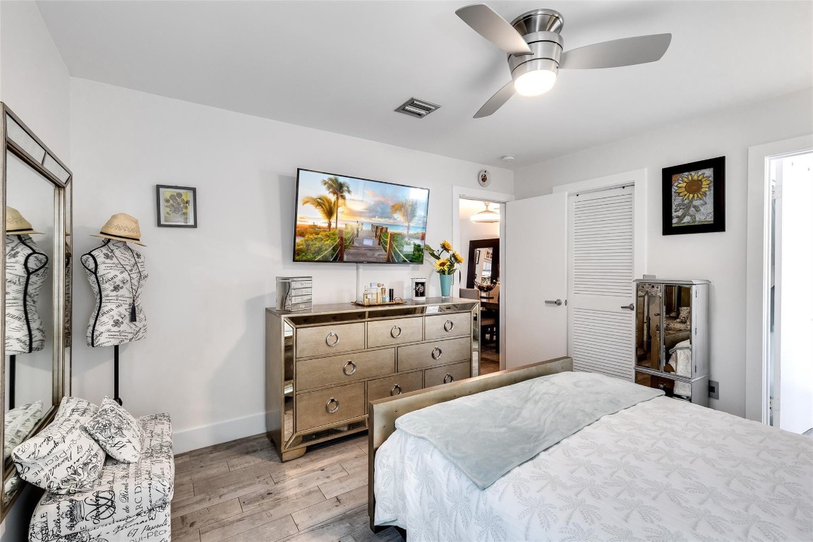 GRENADIER LAKES - Residential