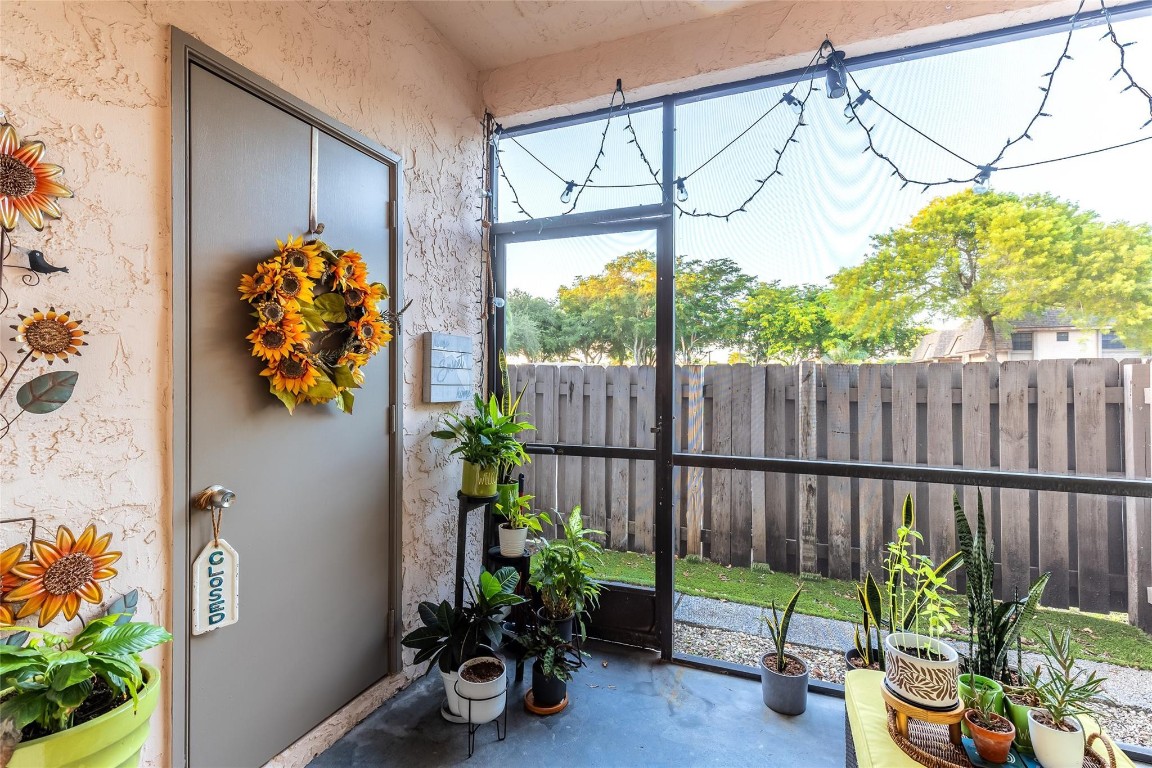 GRENADIER LAKES - Residential