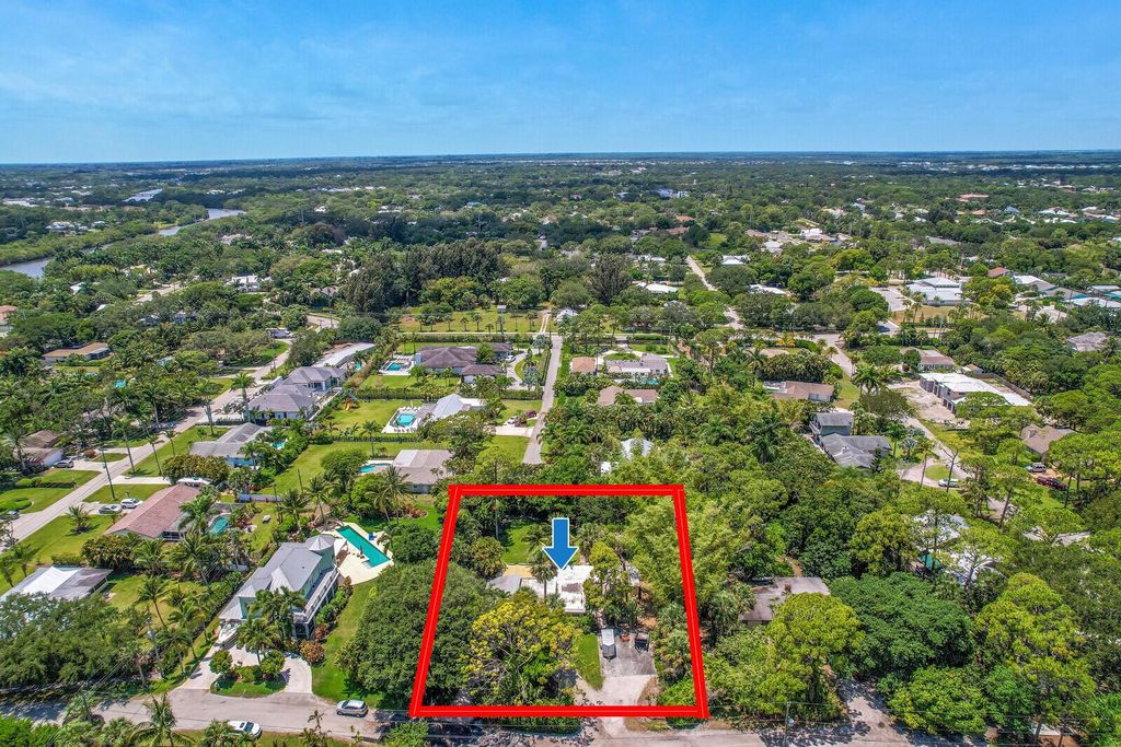 Photo of 18367 Coco Plumosus Road, Jupiter, FL 33458 (MLS # R10890460)