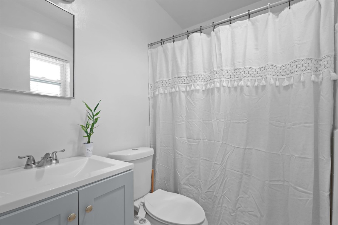 Westwood Commy 4 77-45 B - Residential