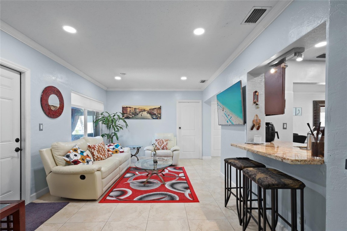 Westwood Commy 4 77-45 B - Residential