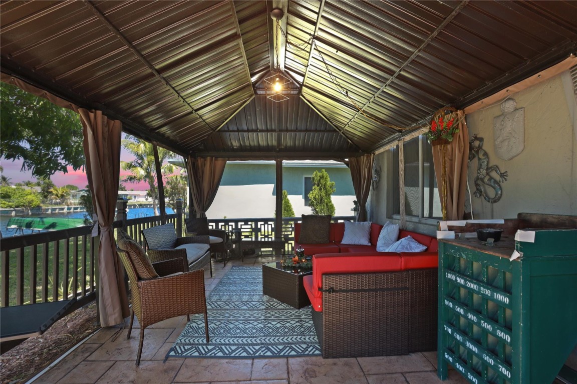 Westwood Commy 4 77-45 B - Residential