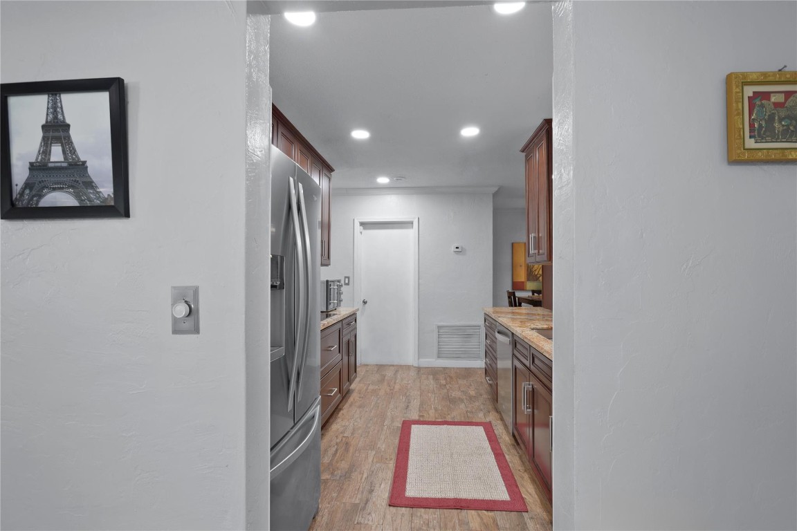 Westwood Commy 4 77-45 B - Residential