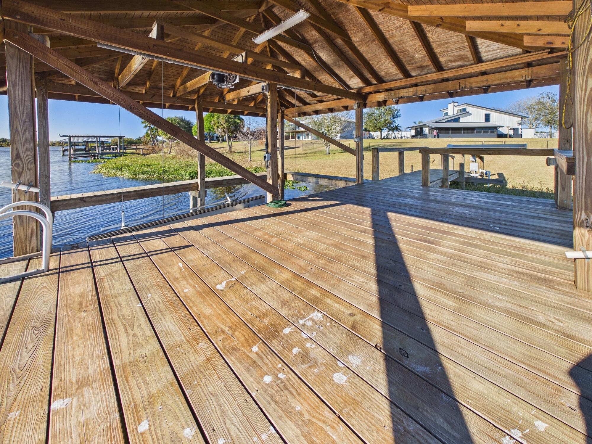 RIVER OAK ACRES - Residential