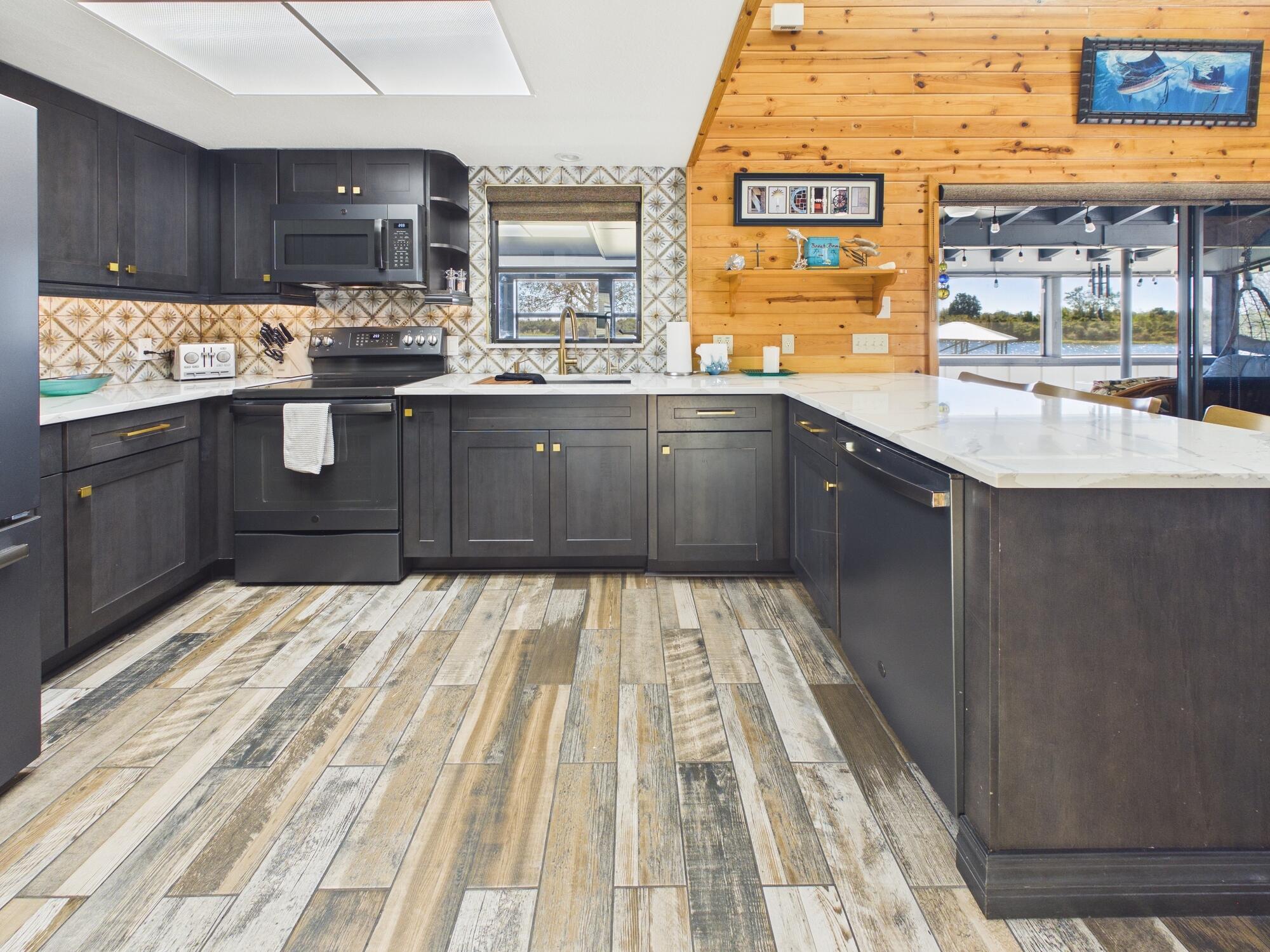 RIVER OAK ACRES - Residential