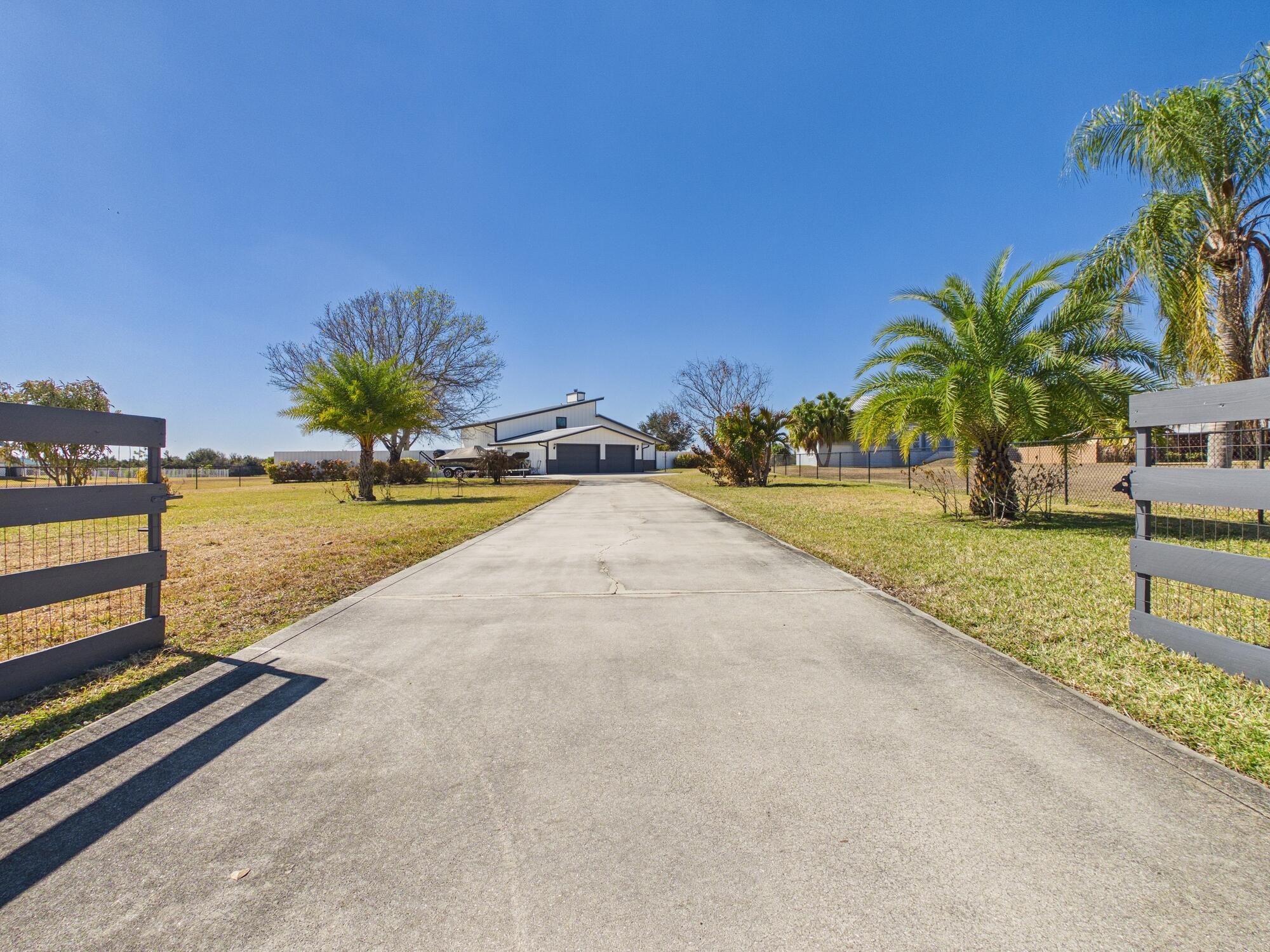 RIVER OAK ACRES - Residential