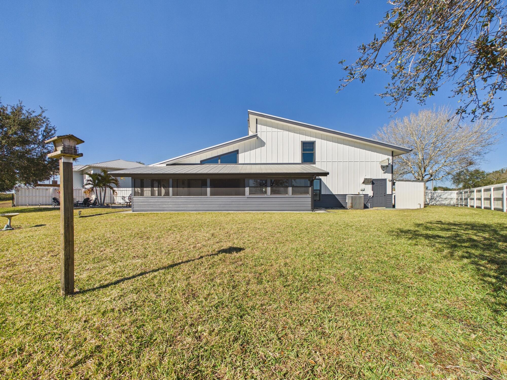 RIVER OAK ACRES - Residential