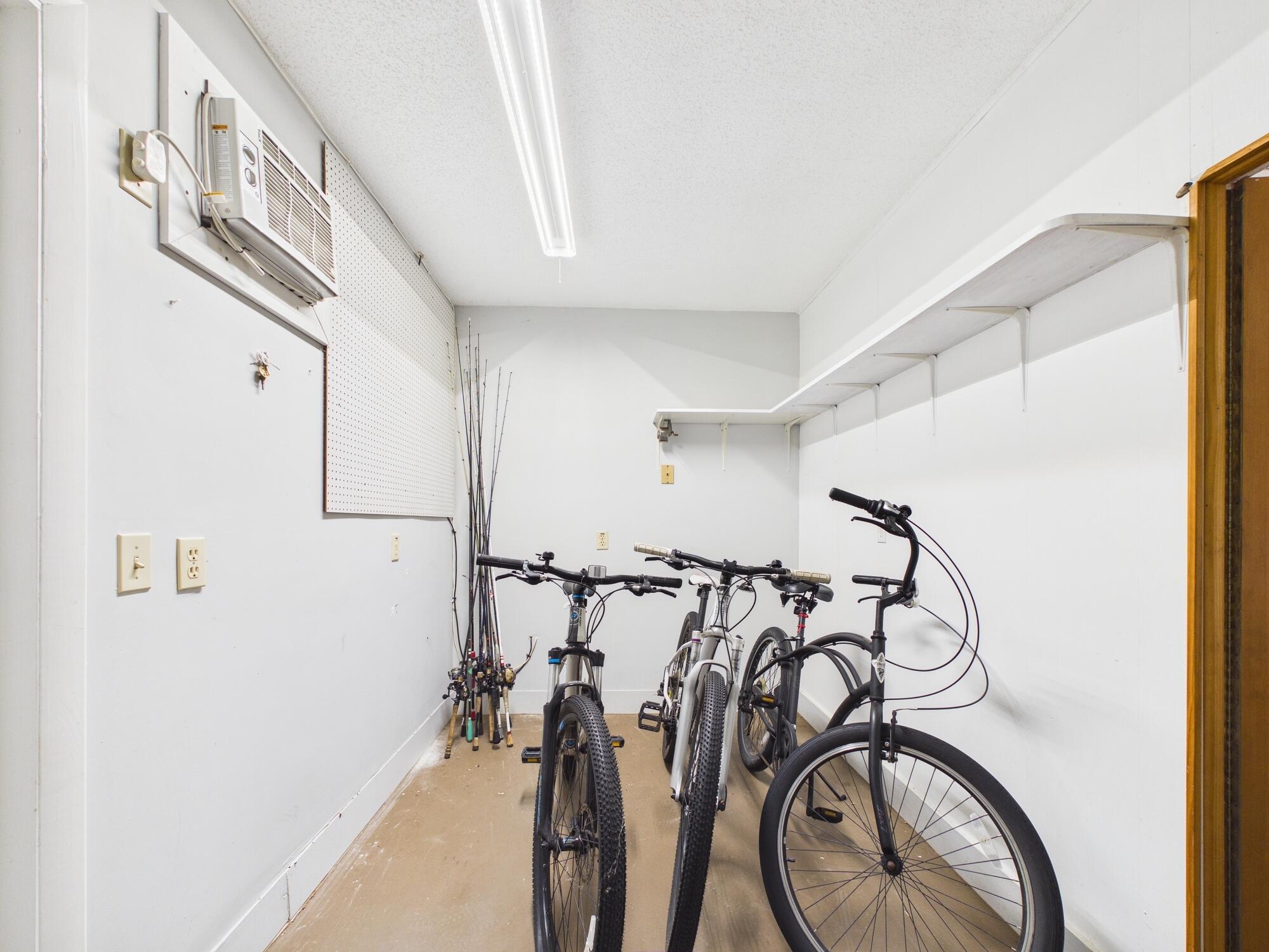 RIVER OAK ACRES - Residential