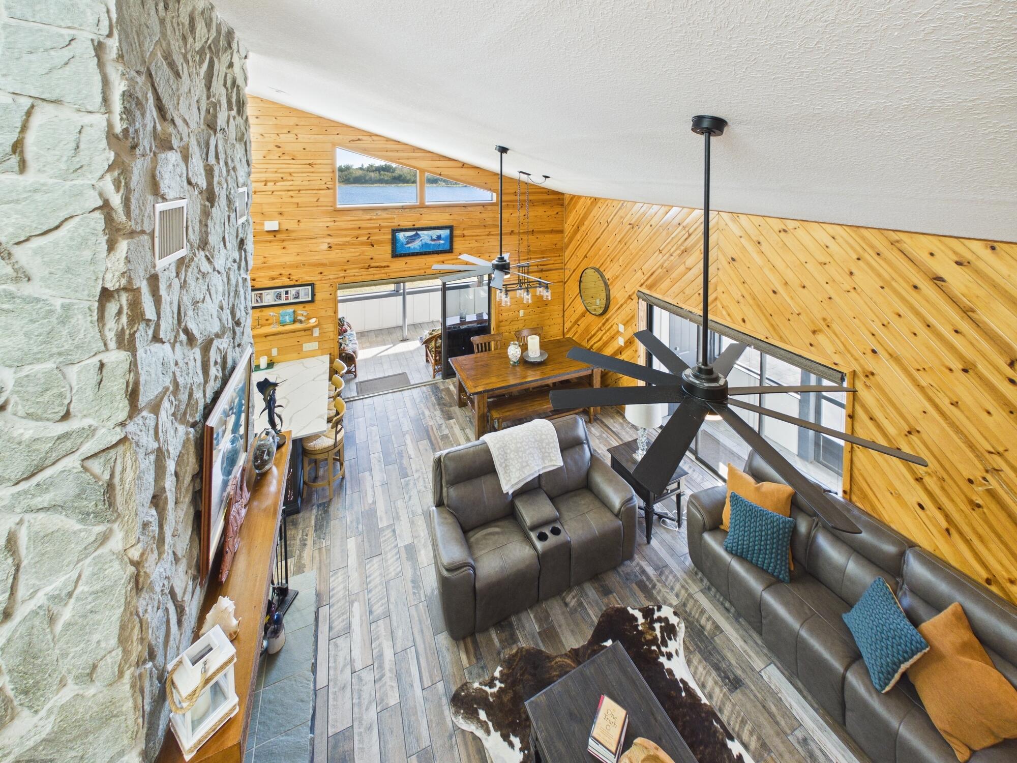 RIVER OAK ACRES - Residential