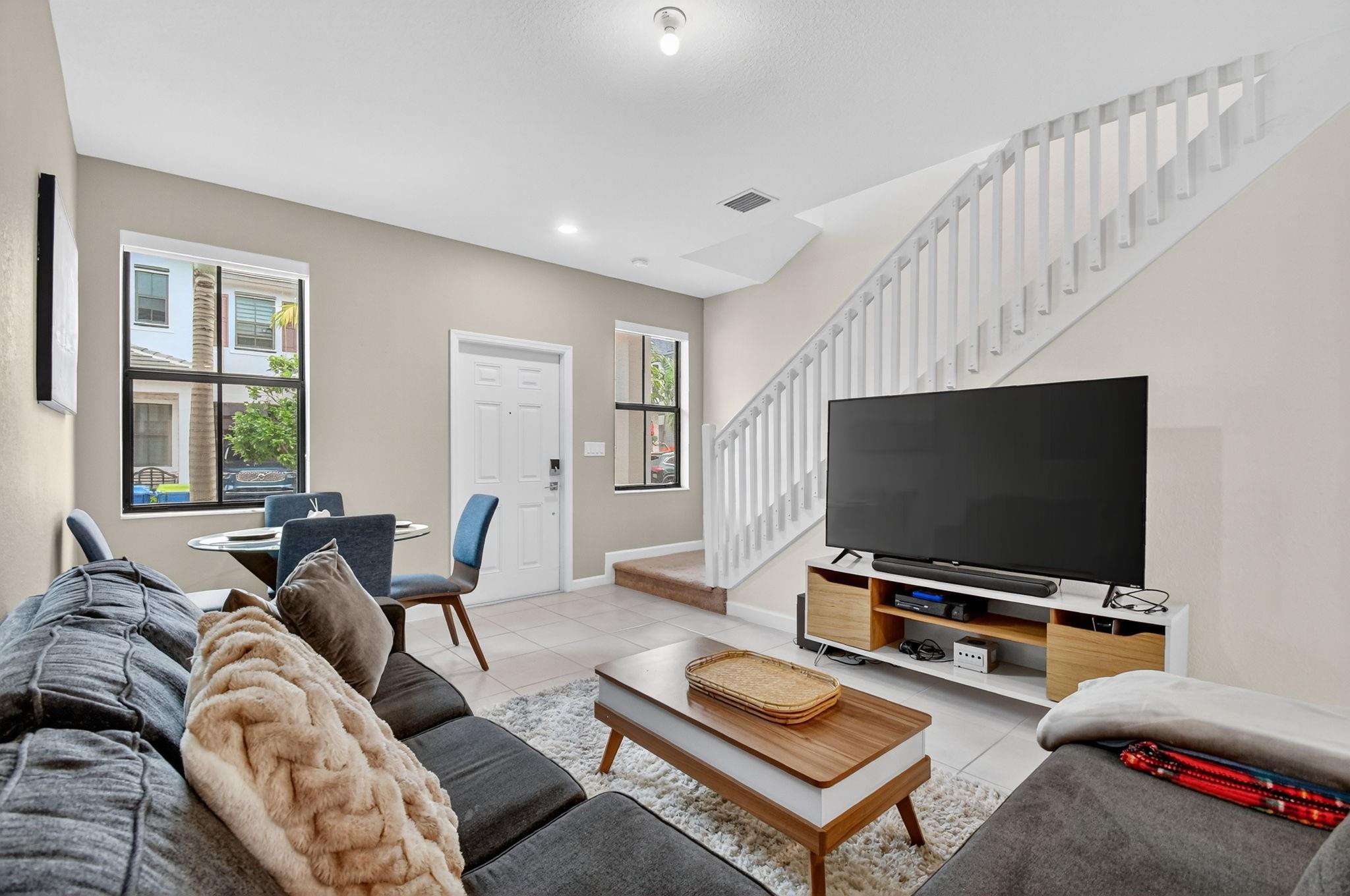 The Edge on 20th - Residential