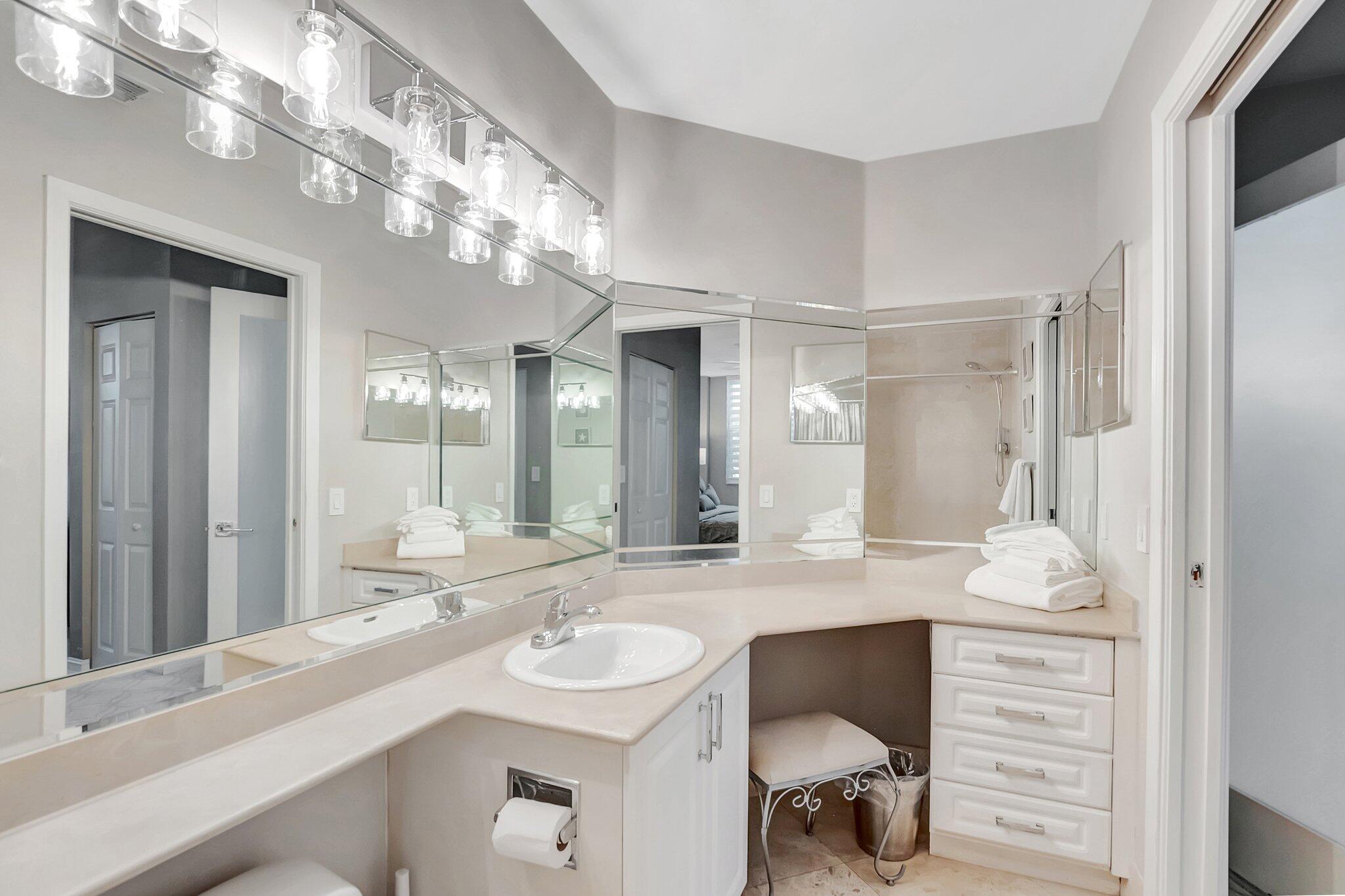 HIGHLAND BEACH CLUB CONDO - Residential Lease