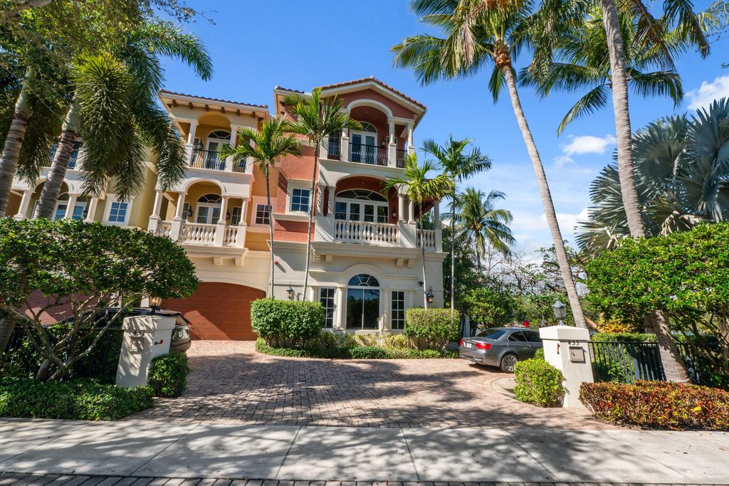 Photo of 453 NE 19th Avenue #D, Deerfield Beach, FL 33441 (MLS # R11158723)