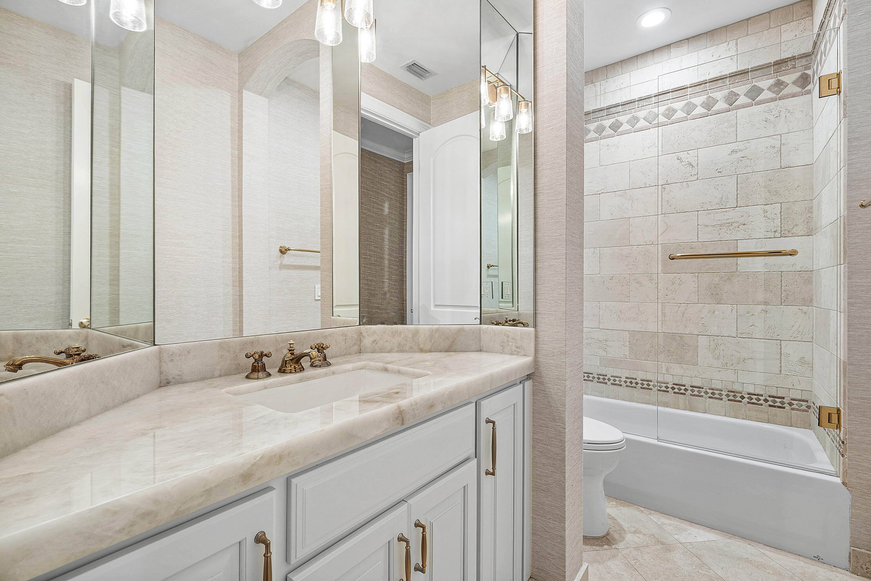 Mizner Country Club - Residential