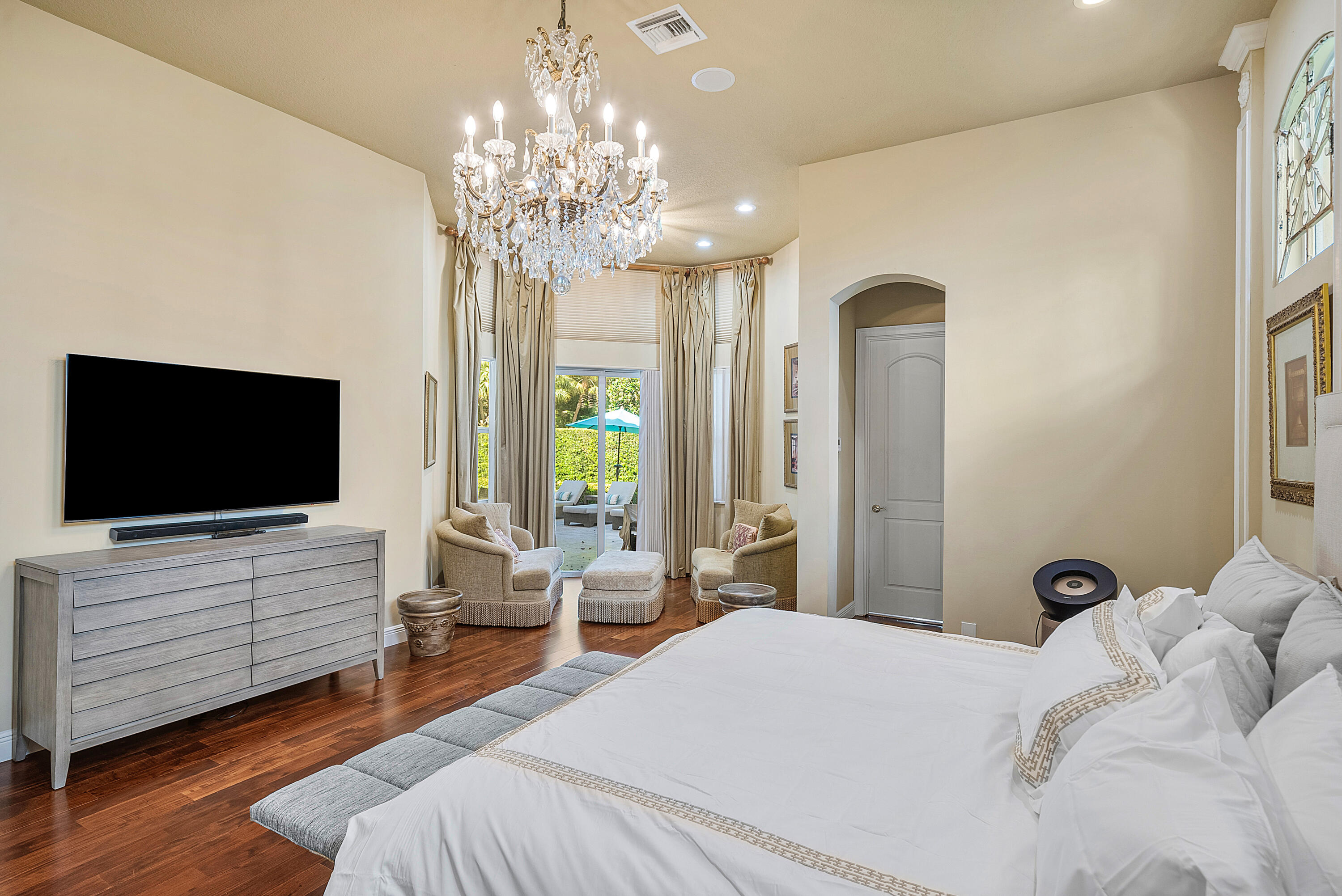 Mizner Country Club - Residential