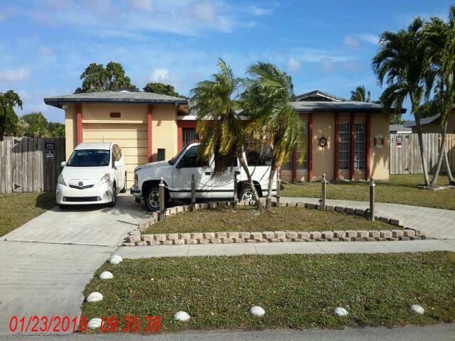 6573 SW 8TH Court