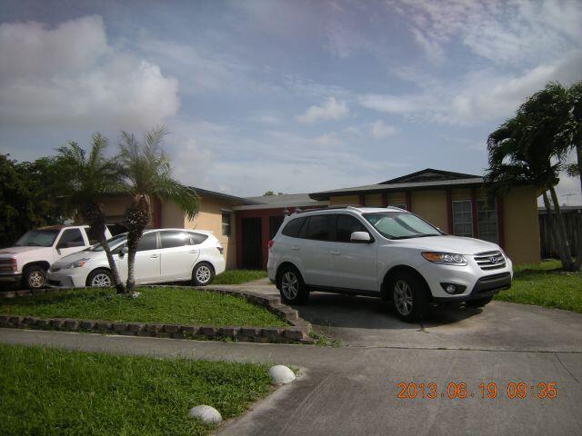 6573 SW 8TH Court