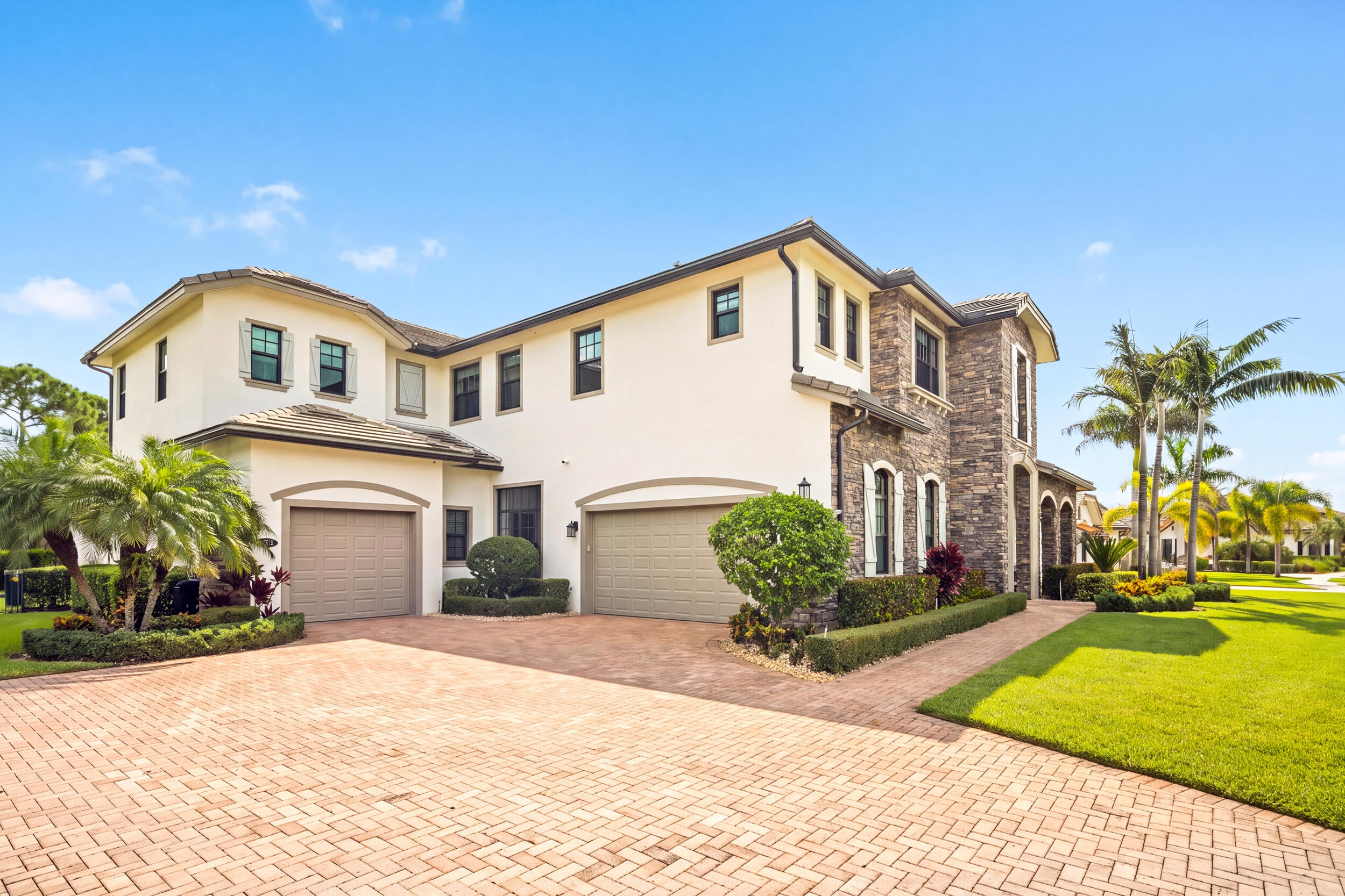 19743 SE Gallberry Drive