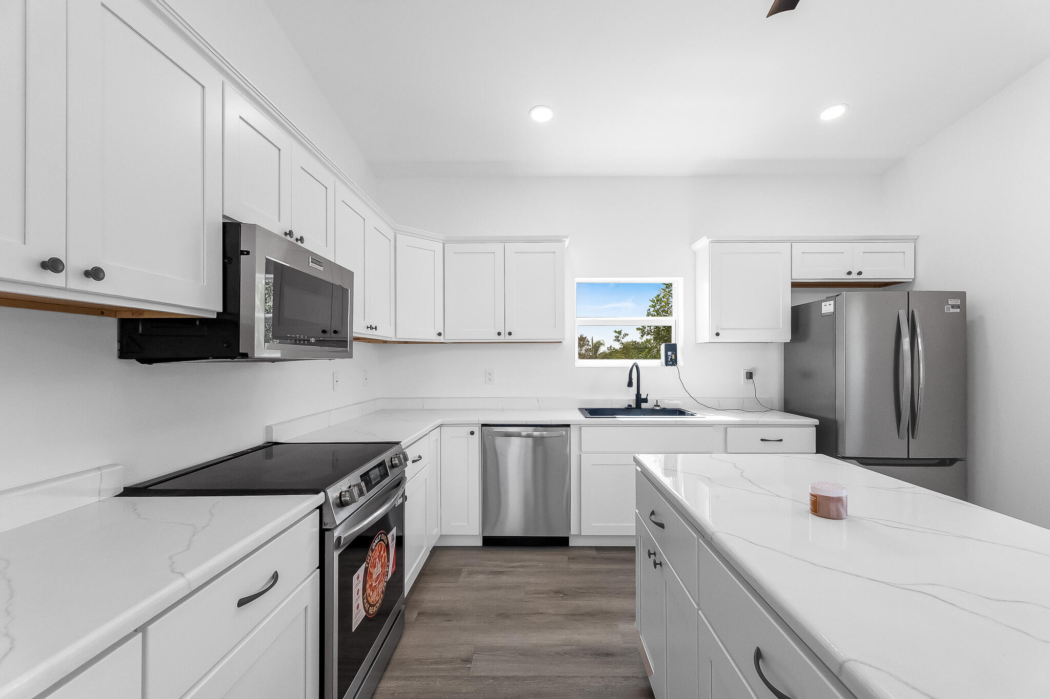 RIDGEWAY - Residential