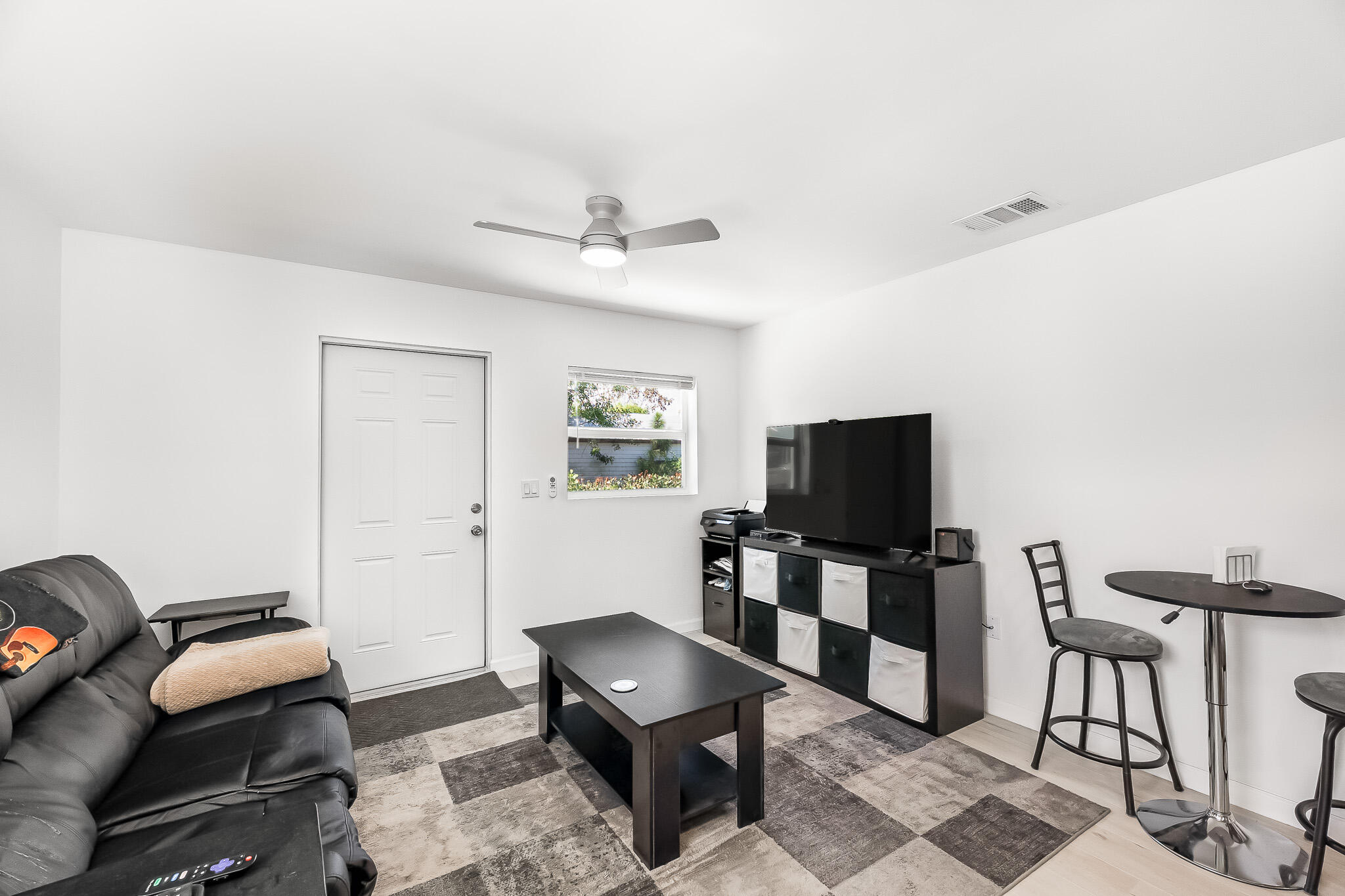 RIDGEWAY - Residential