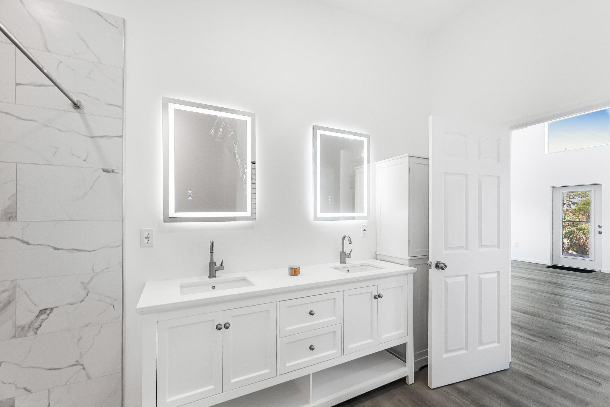 RIDGEWAY - Residential