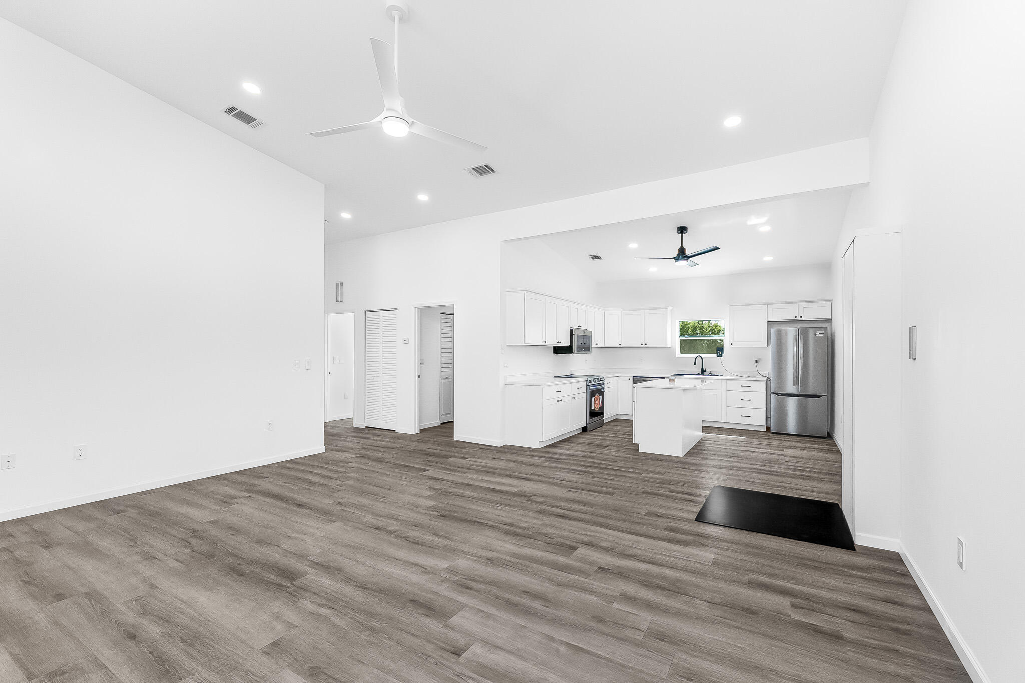 RIDGEWAY - Residential