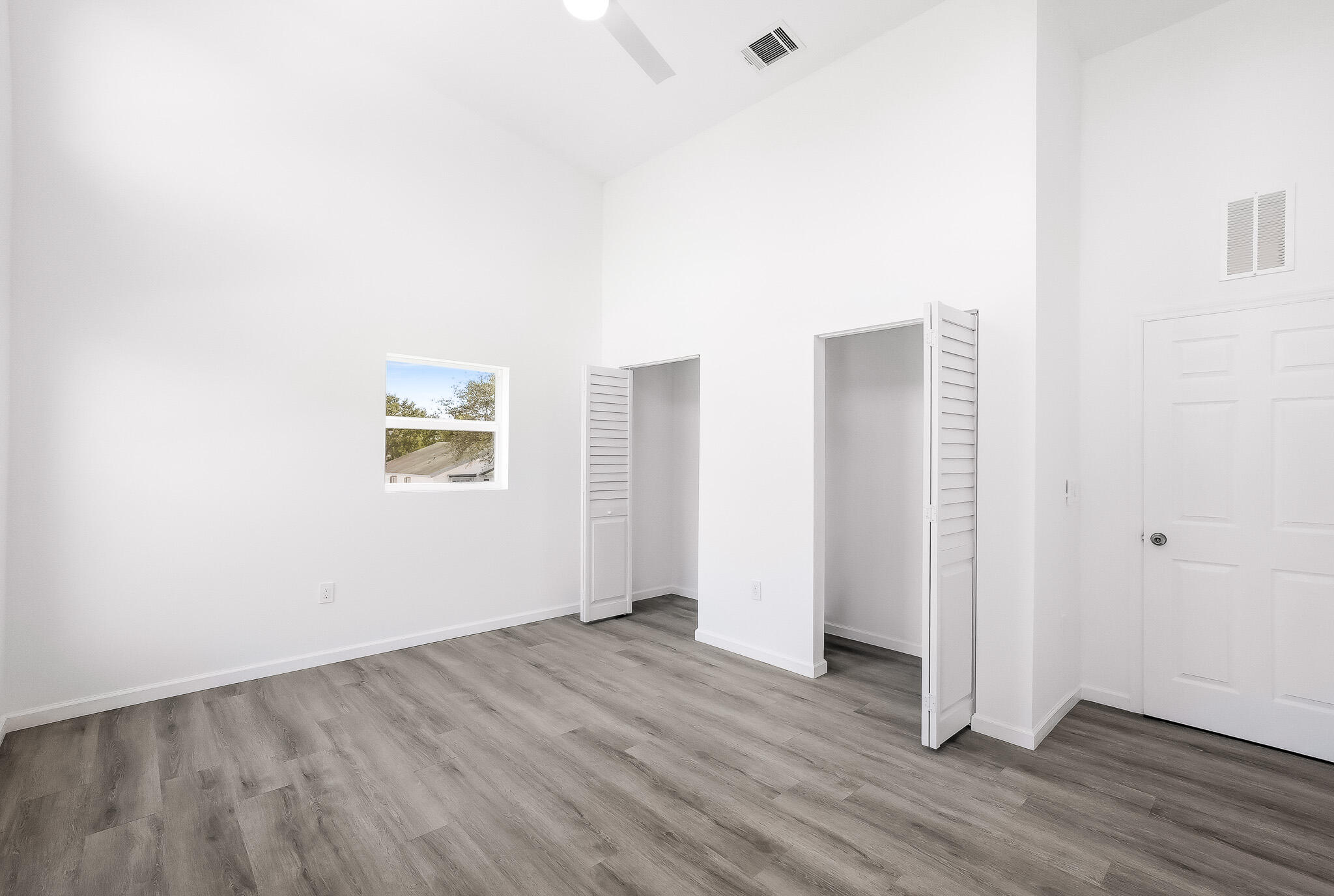 RIDGEWAY - Residential