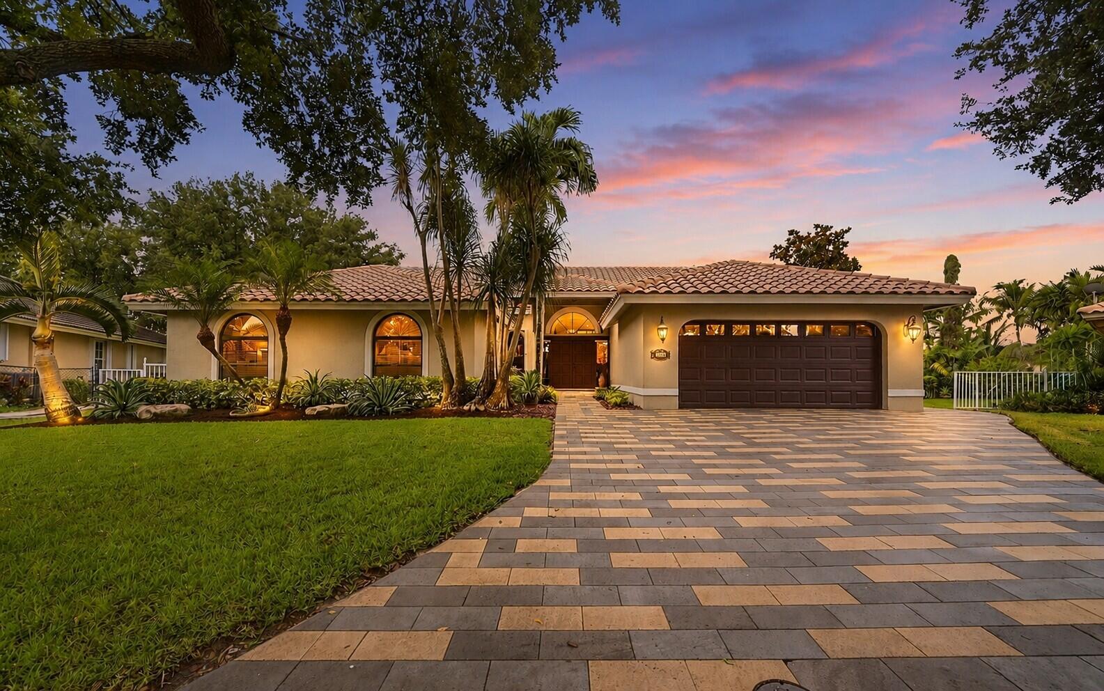 4704 NW 99th Lane