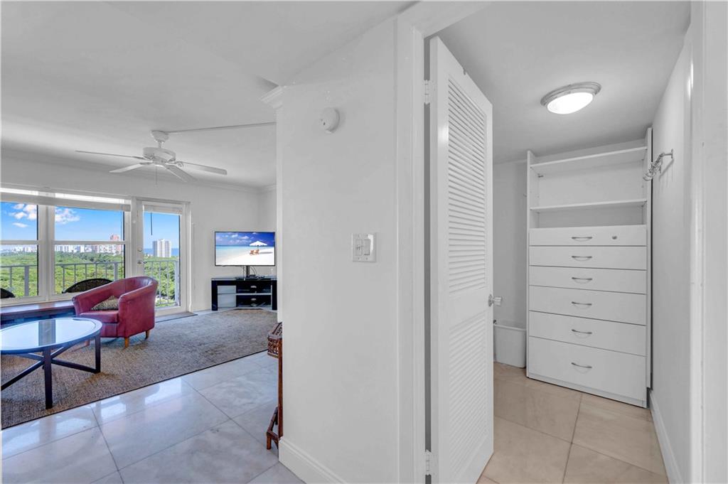 Carlton Tower - Residential