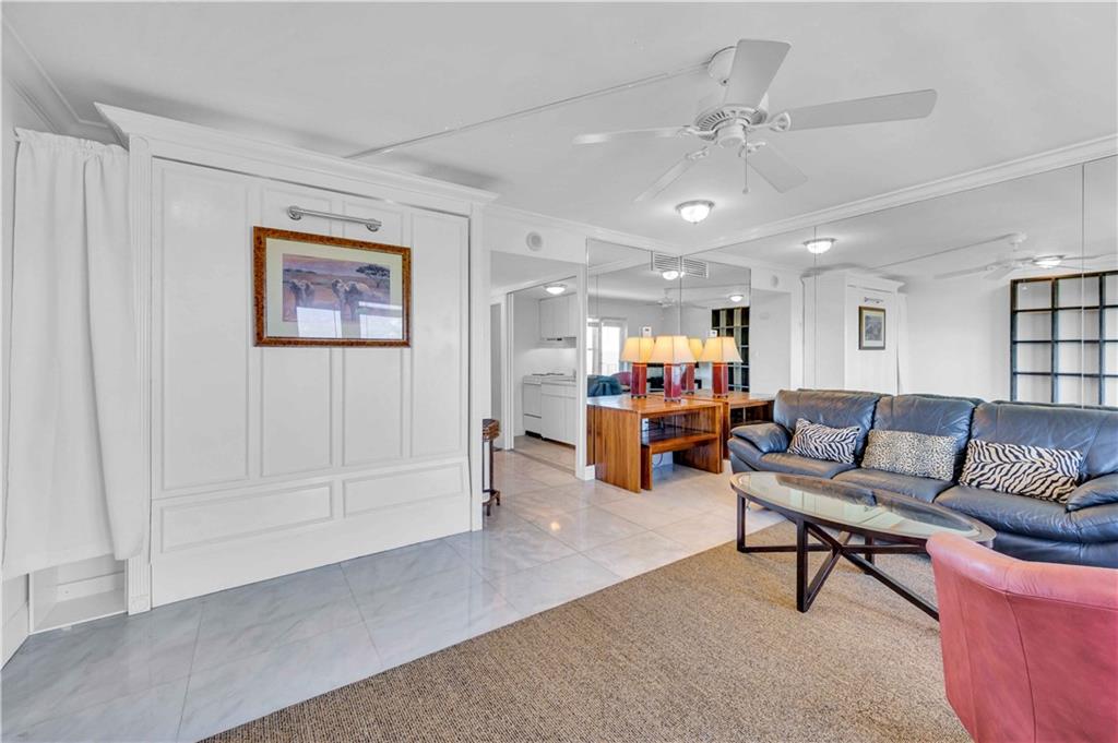 Carlton Tower - Residential