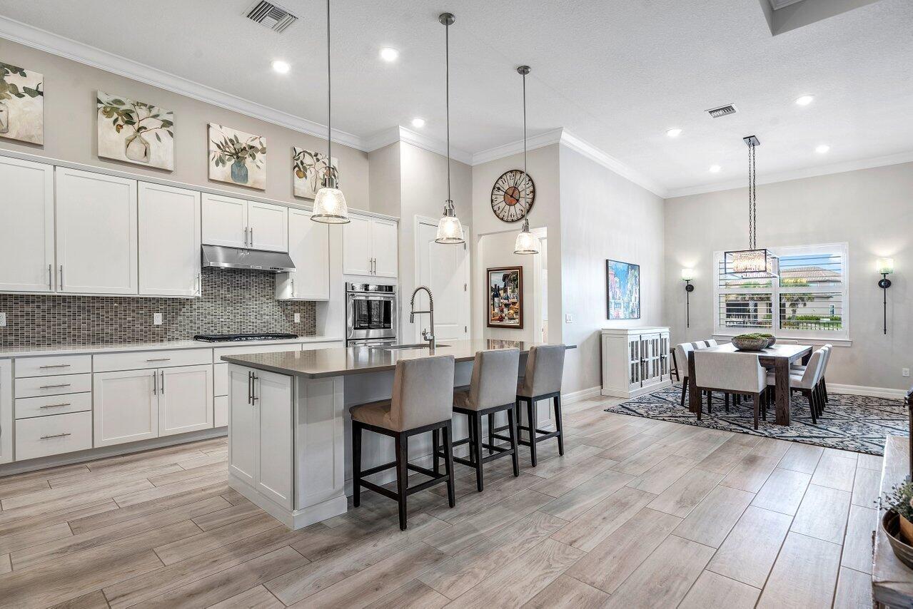 SONOMA ISLES - Residential