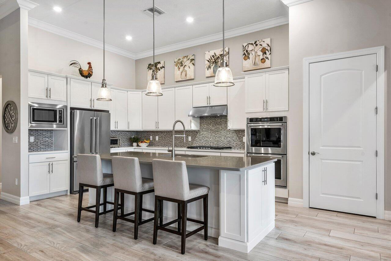 SONOMA ISLES - Residential