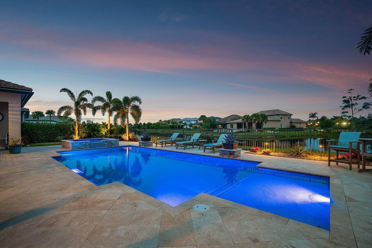 SONOMA ISLES - Residential