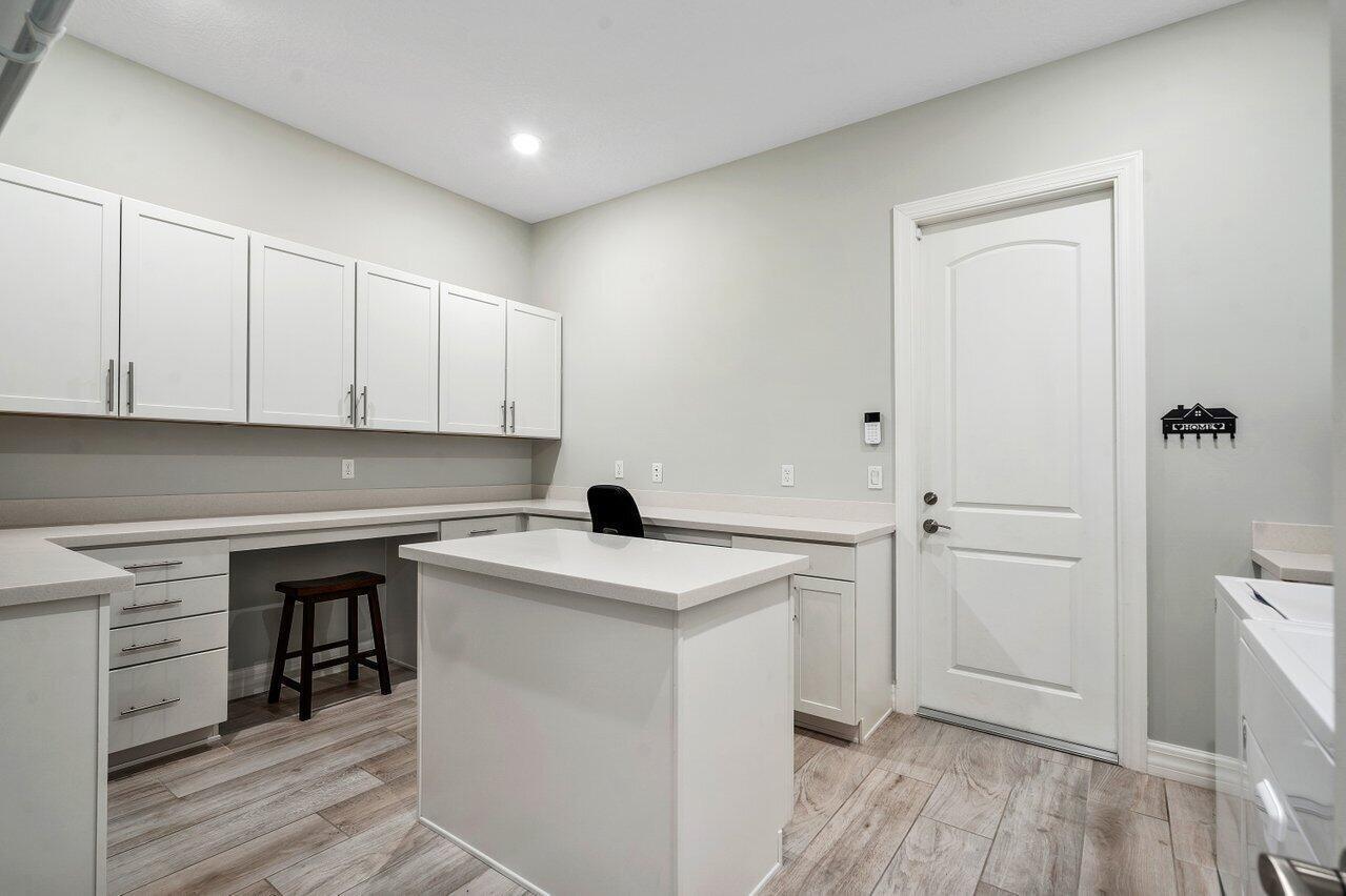 SONOMA ISLES - Residential