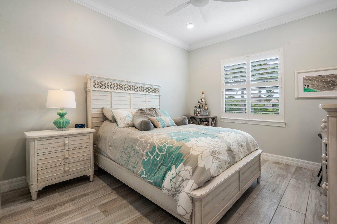 SONOMA ISLES - Residential