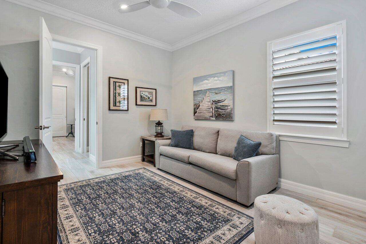 SONOMA ISLES - Residential