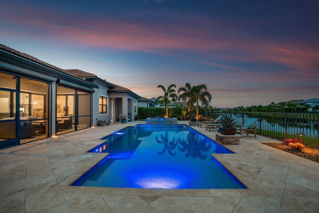 SONOMA ISLES - Residential