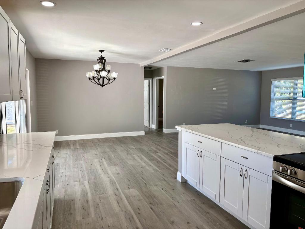 SAVANNA HIGHLANDS - Residential