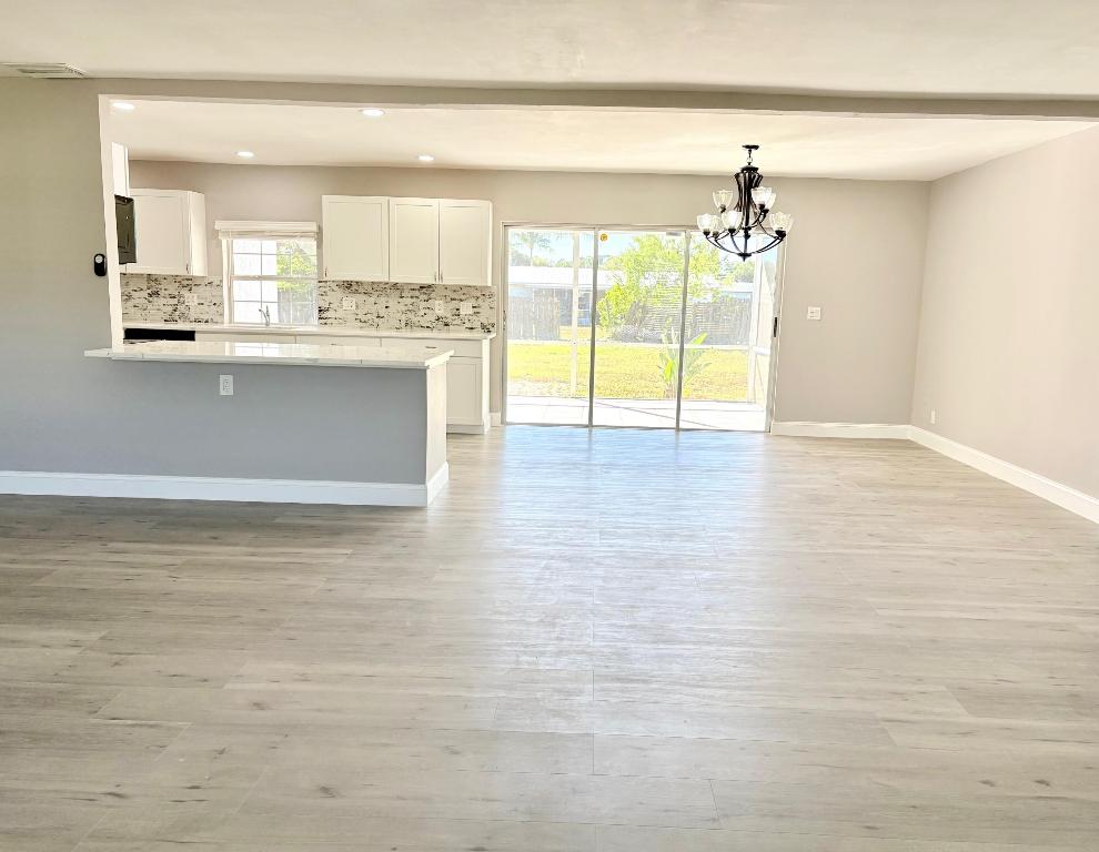 SAVANNA HIGHLANDS - Residential