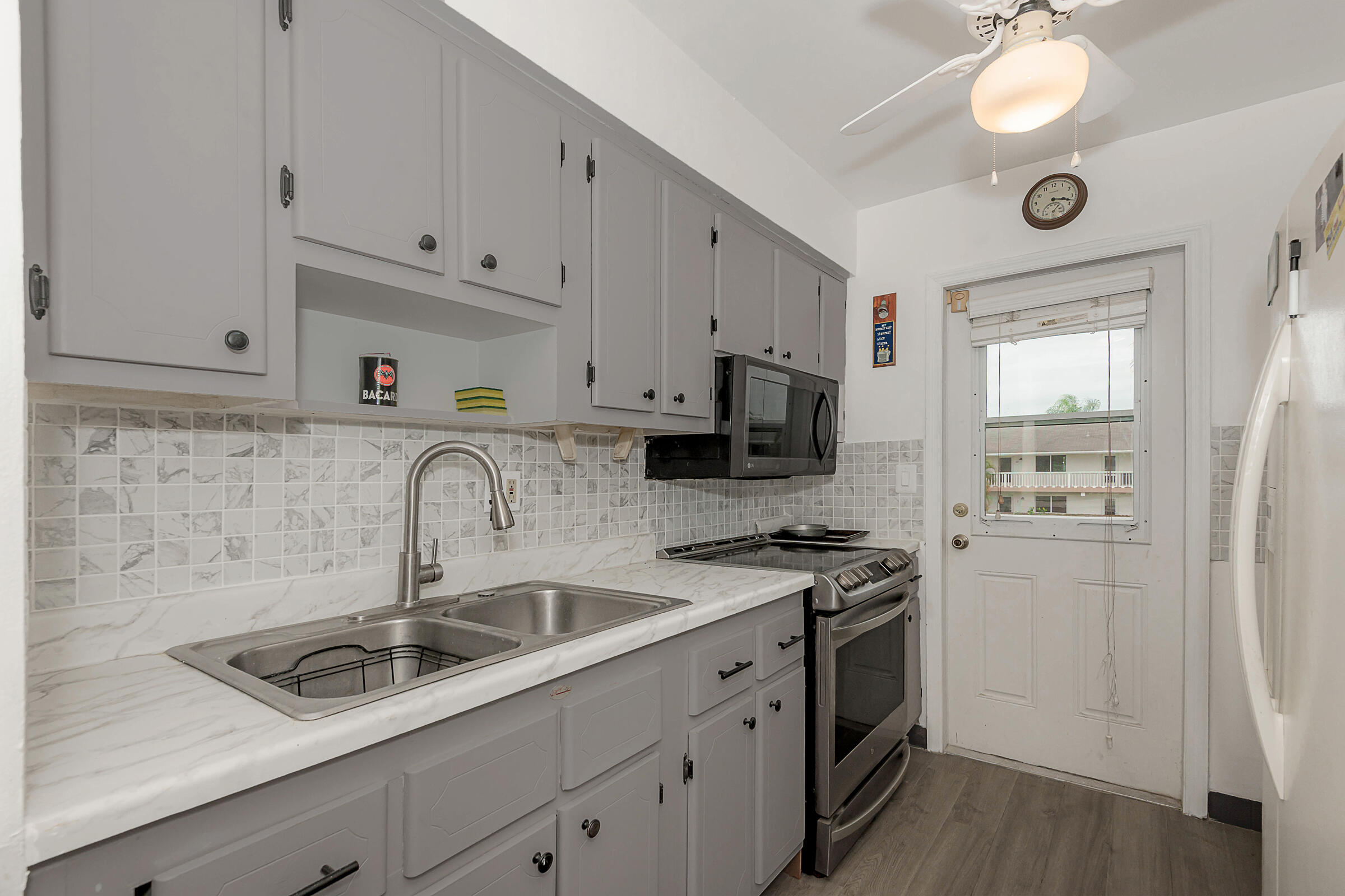 COLONIAL GARDENS CONDO - Residential