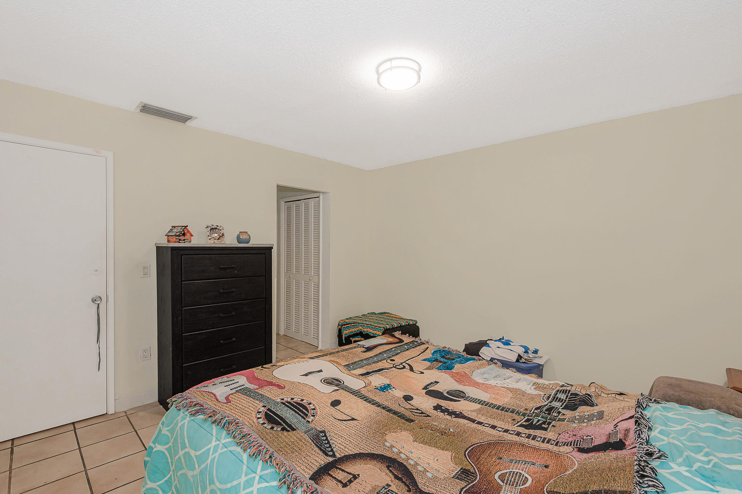 COLONIAL GARDENS CONDO - Residential