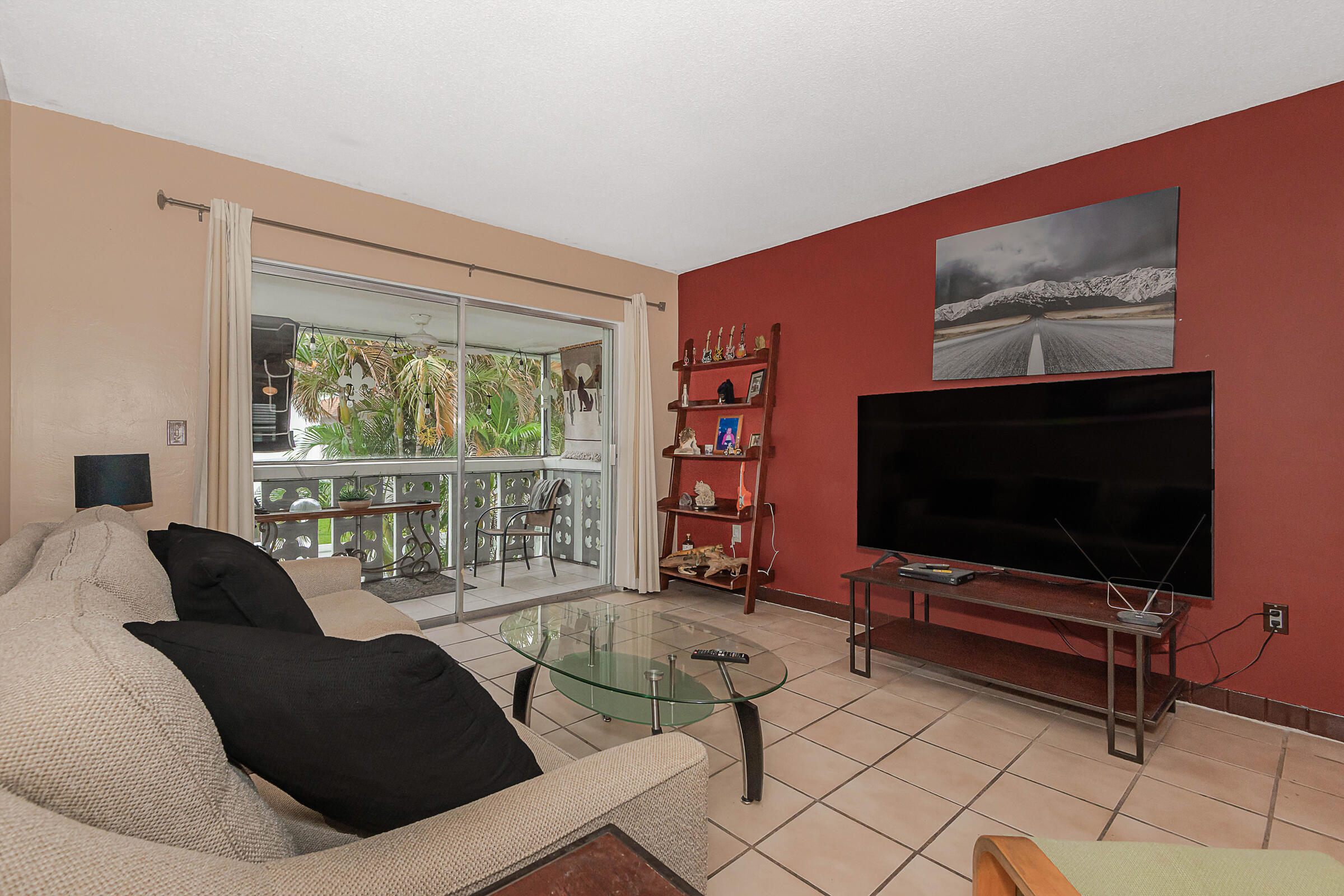 COLONIAL GARDENS CONDO - Residential