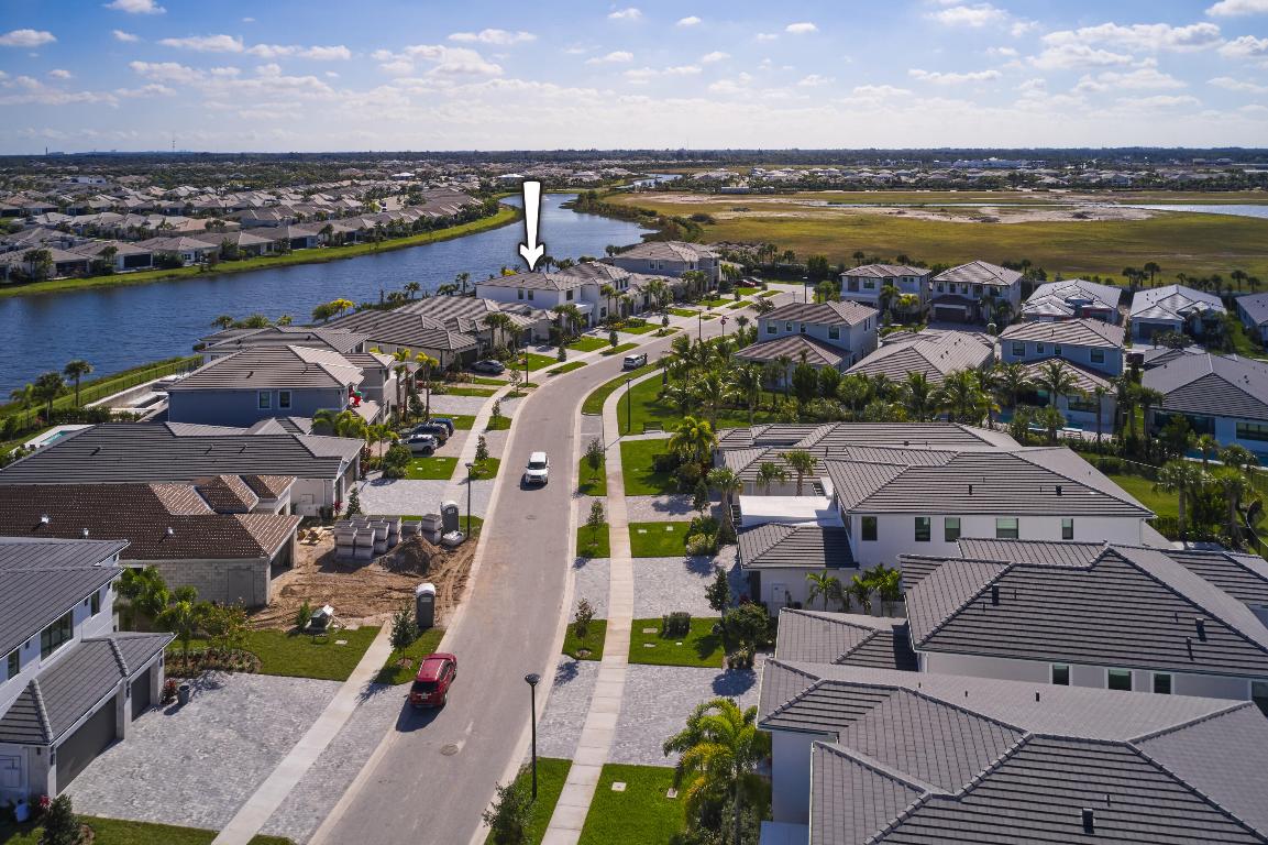 Solana Bay at Avenir - Residential Lease