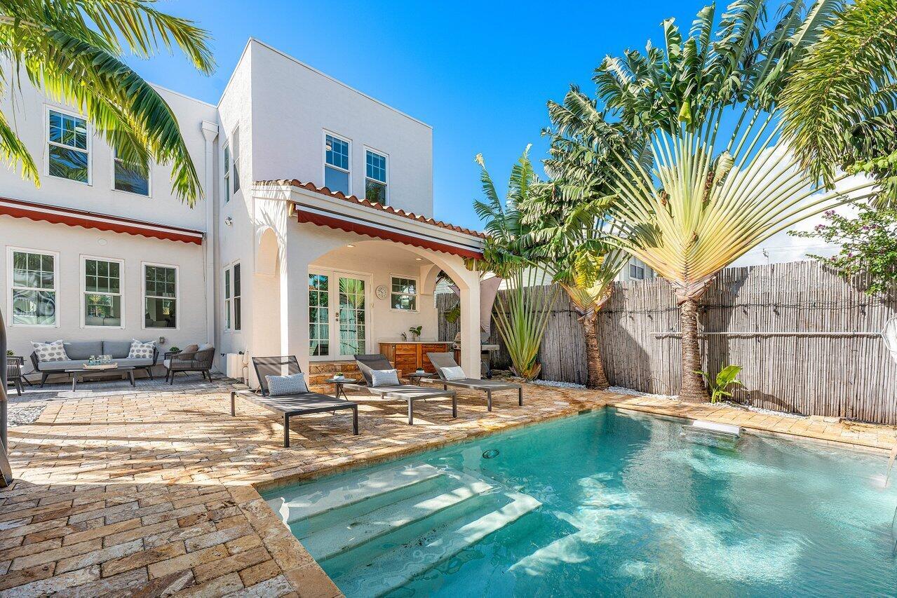 BRELSFORD PARK - Residential